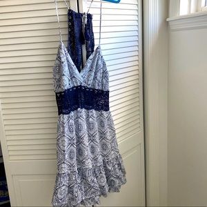 Navy and white backless print dress w/ crochet!